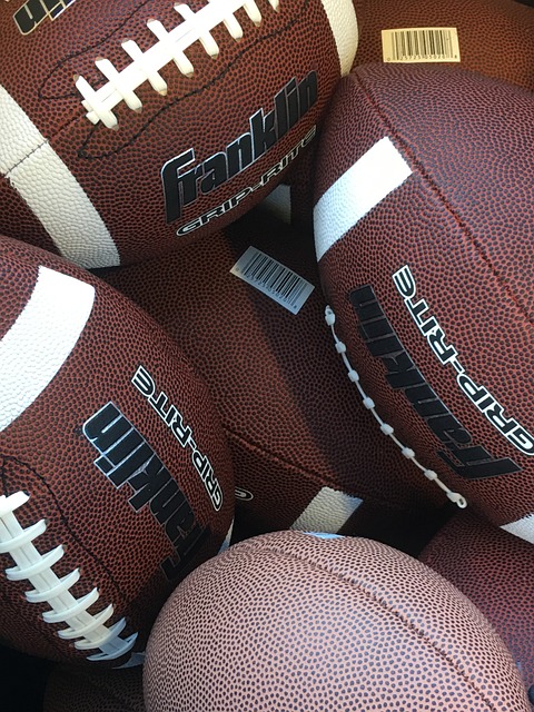 轻球员的突 轻球员的突